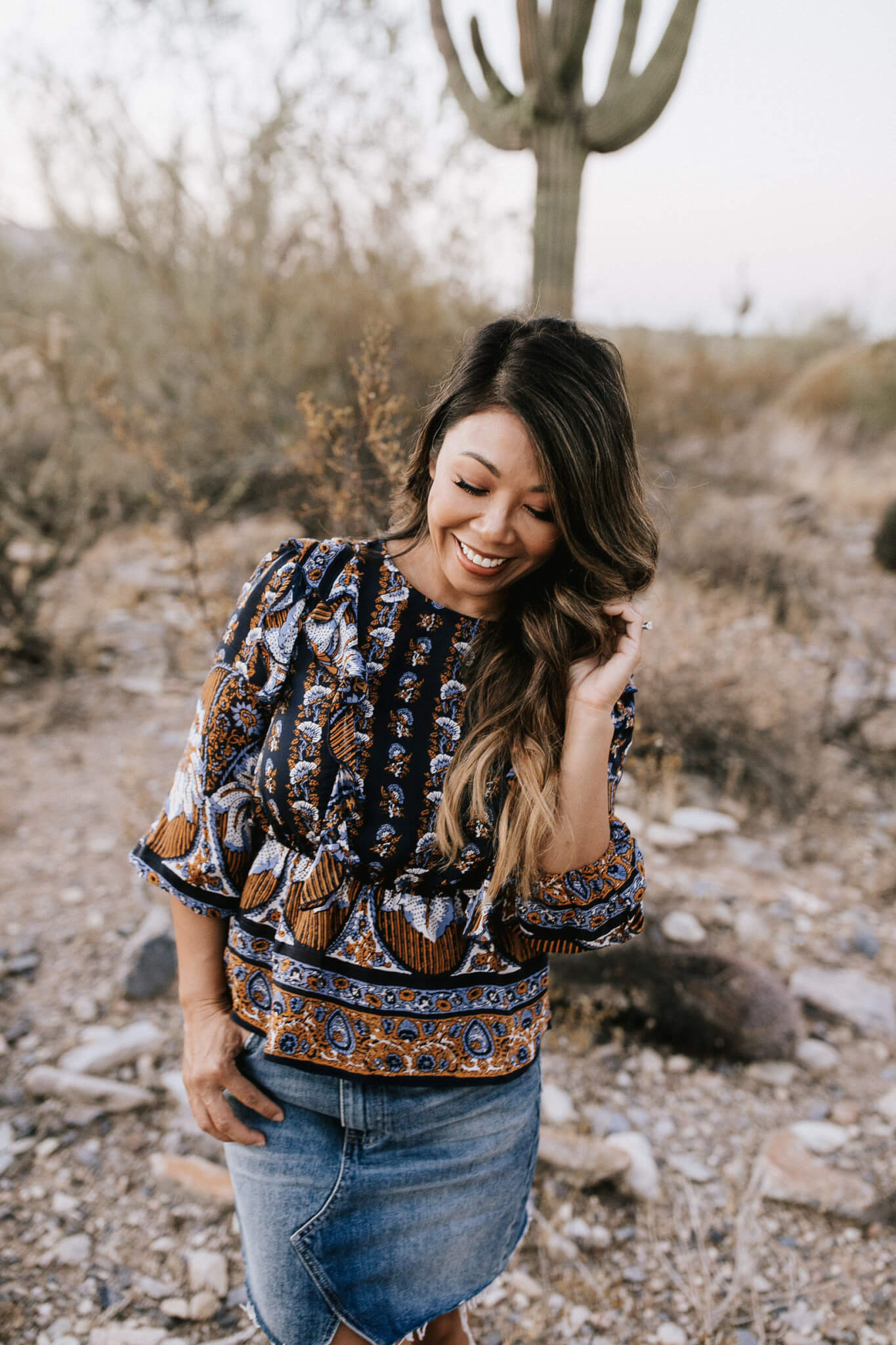 What to wear in the desert, What to wear to palm springs, What to wear to Arizona, What to wear to Scottsdale, Best desert style, Desert outfits, Desert chic fashion, Best color to wear in the desert, Boho clothing, Desert clothes, Desert chic dress, Bohemian style, How to dress bohemian, Boho chic, Boho peasant top, Bohemian peasant top, Boho look, @luckybrand, Lucky Brand, boho inspiration