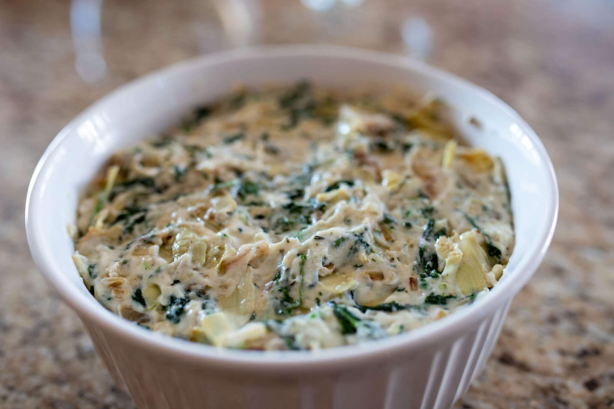Cape Cod Chips, Cape Cod potato chips, Cape Cod Waves®Chips, best potato chips, kettle cooked chips, crunchy potato chips, @CapeCodChips, Cape Cod Chips Waves®, spinach artichoke dip recipe