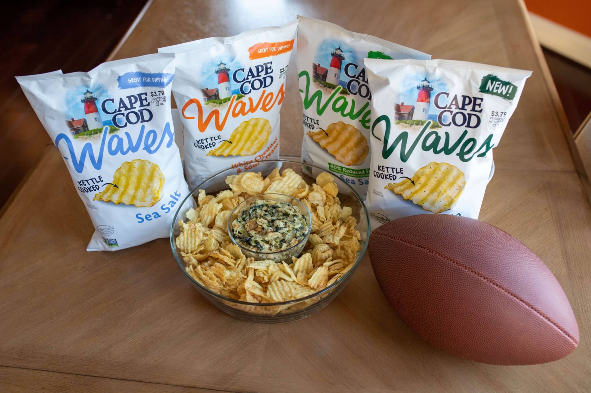 Cape Cod Chips, Cape Cod potato chips, Cape Cod Waves®Chips, best potato chips, kettle cooked chips, crunchy potato chips, @CapeCodChips, Cape Cod Chips Waves®, spinach artichoke dip recipe